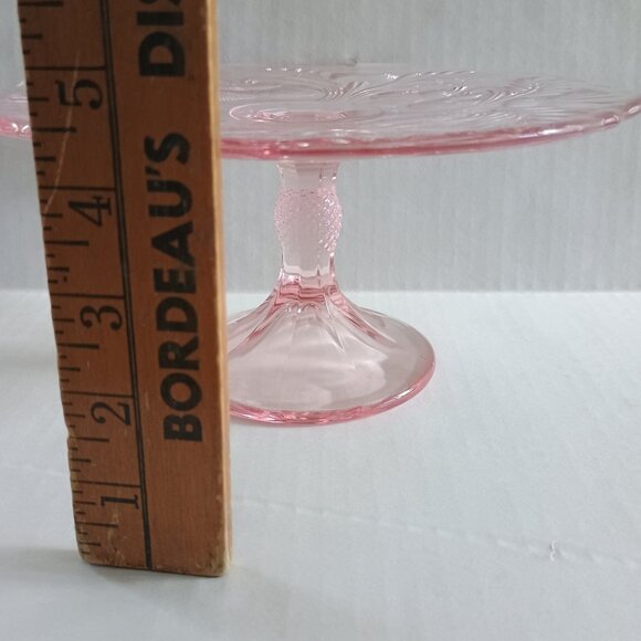 Pink Cake Dish - Picture 9 of 10